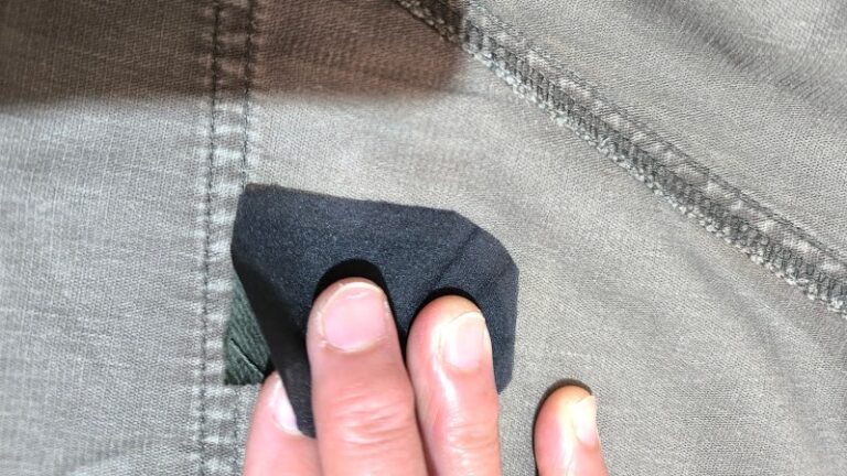 作業着・ズボンの破れを自分で補修!縫い方や目立たなくする5つの方法を解説